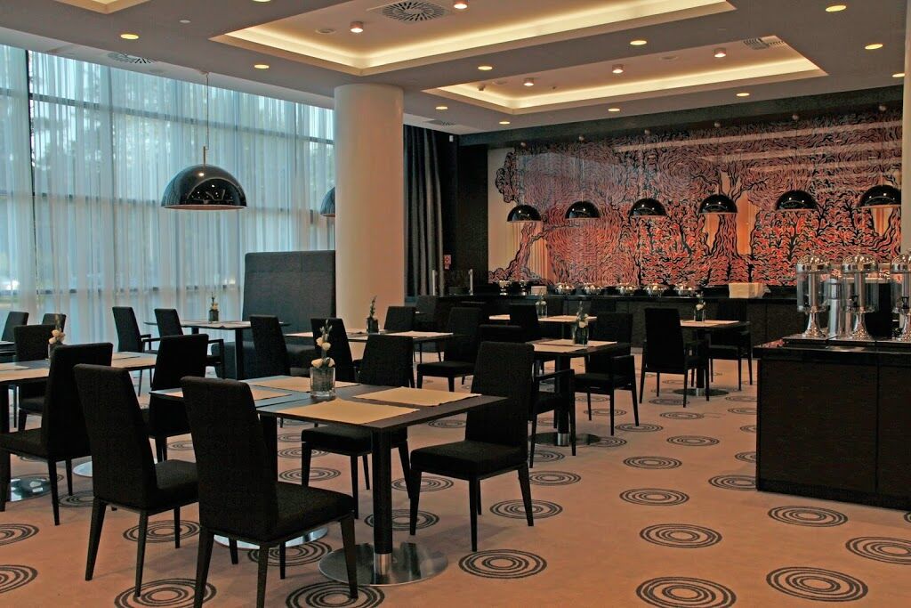 Doubletree By Hilton Hotel Lodz (Lodz)